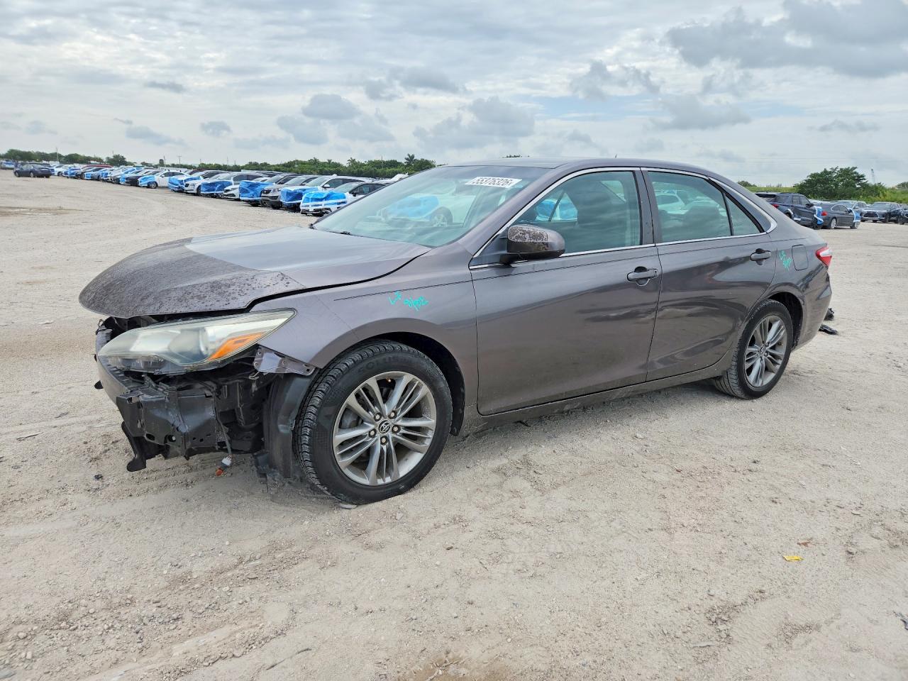 Salvage Toyota Camry Image