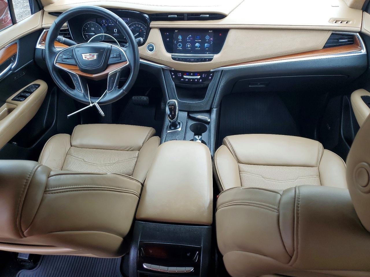 Cadillac XT5 Platinum