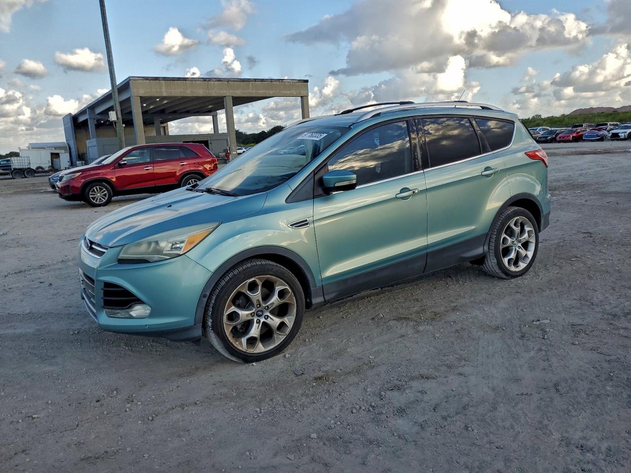 Salvage Ford Escape Image