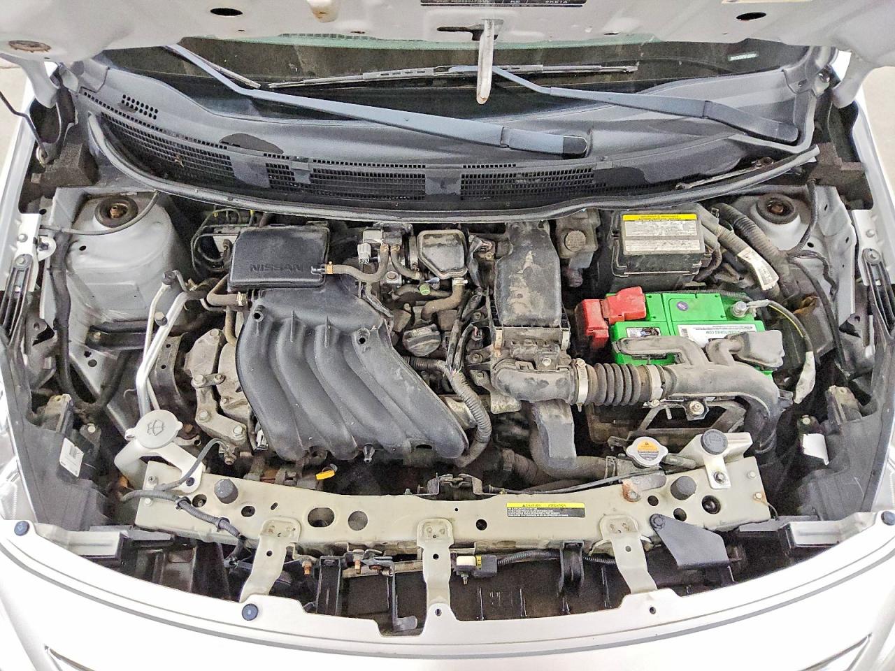 Nissan Versa 1.6 S