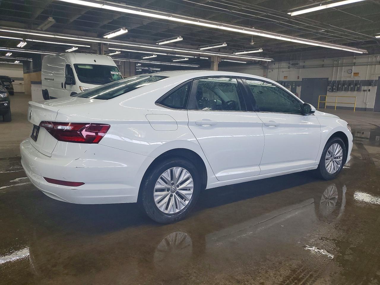 Volkswagen Jetta S