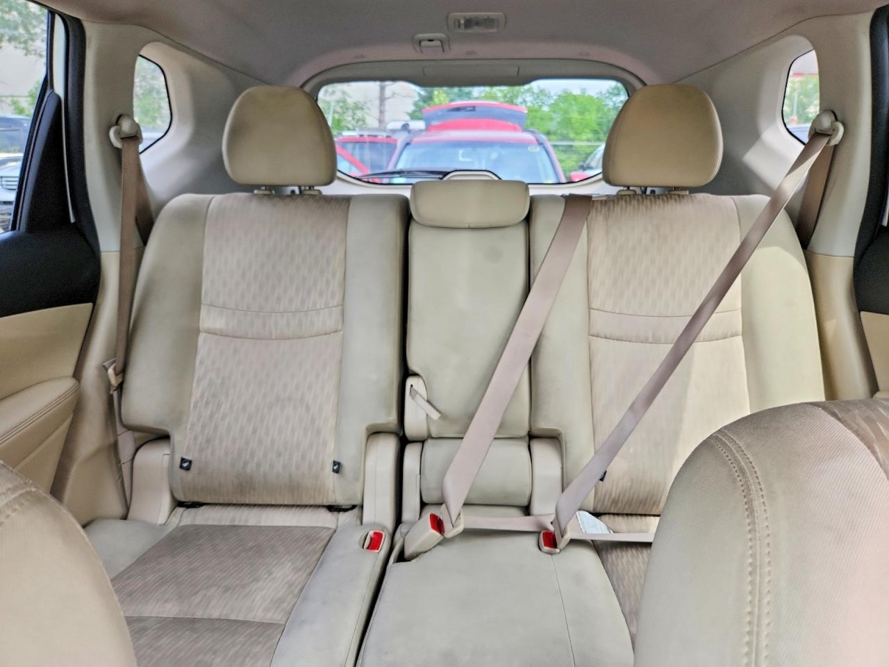 Nissan Rogue Sv