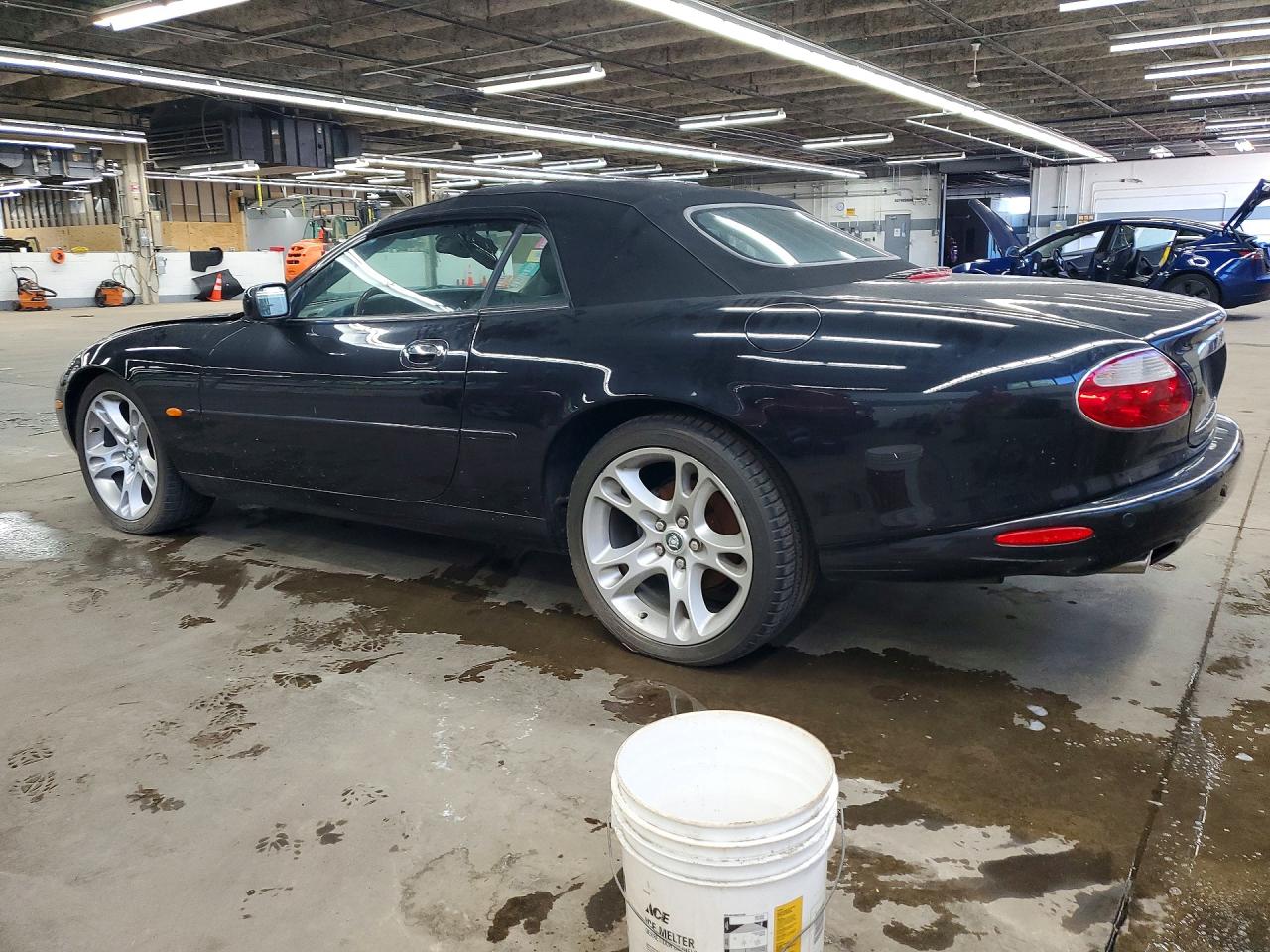 Jaguar Xk8