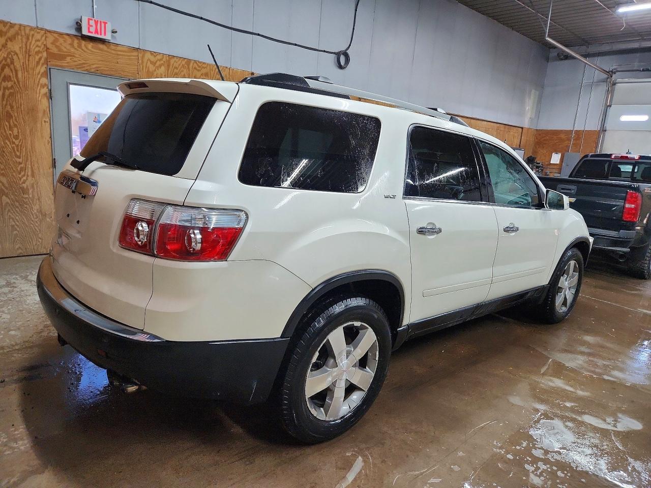 GMC Acadia Slt-1