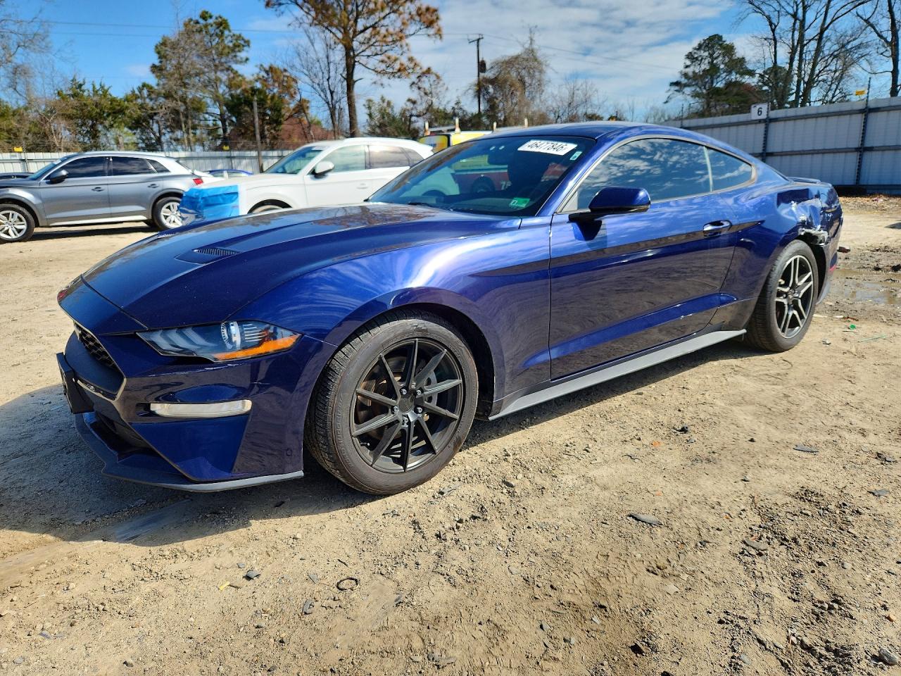 Salvage Ford Mustang Image