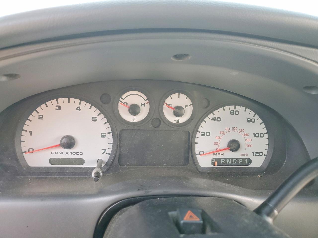 Ford Ranger Super Cab