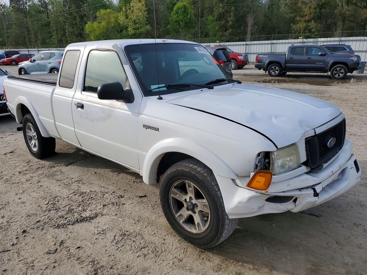 Ford Ranger Super Cab