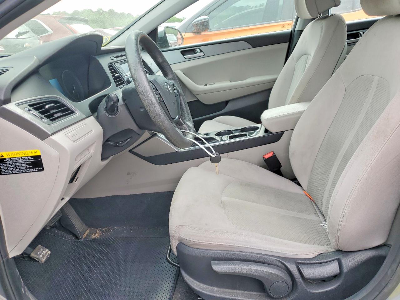 Hyundai SONATA Base