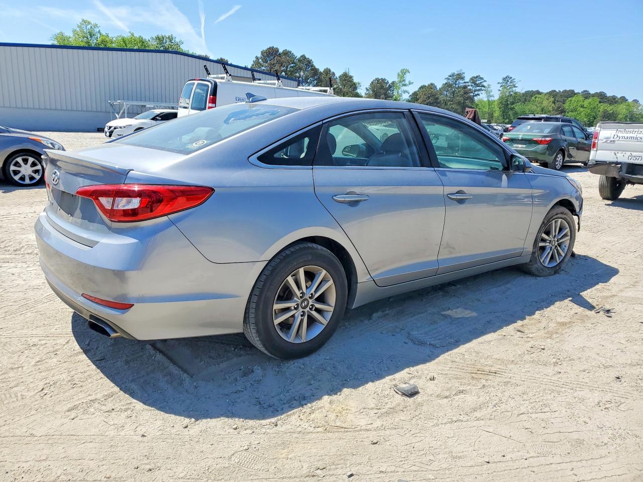 Hyundai SONATA Base