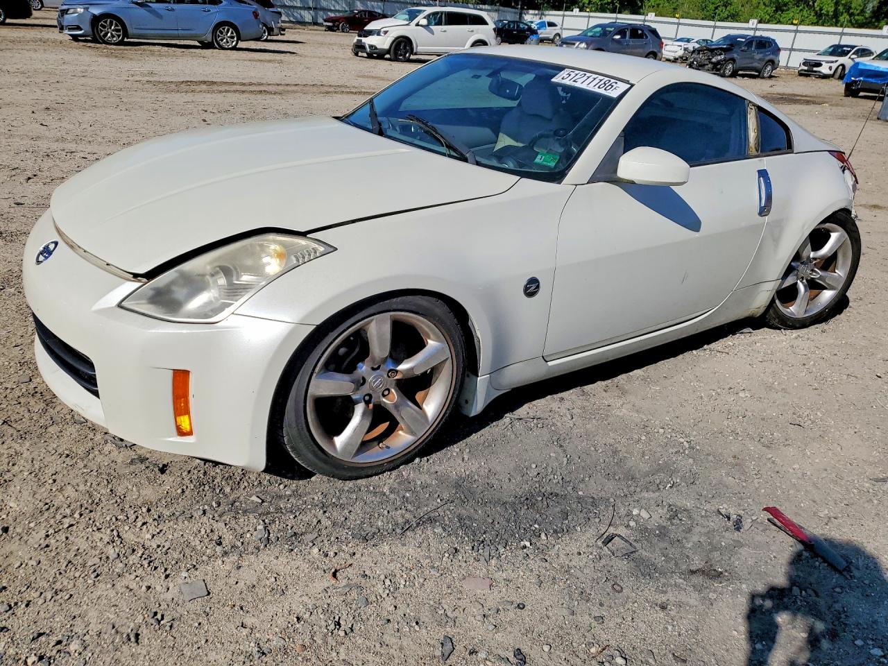 Salvage Nissan 350Z Image