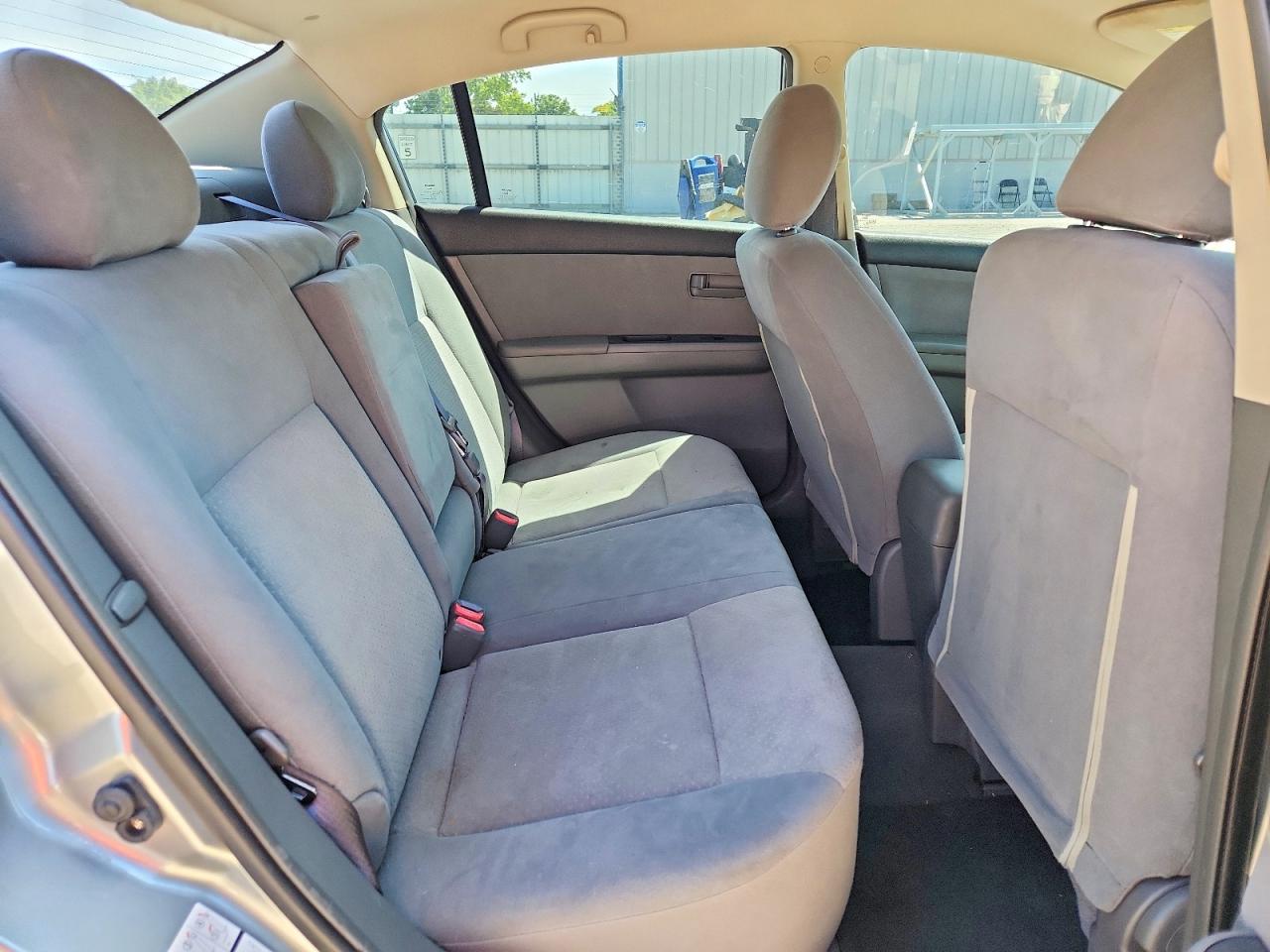 Nissan Sentra 2.0