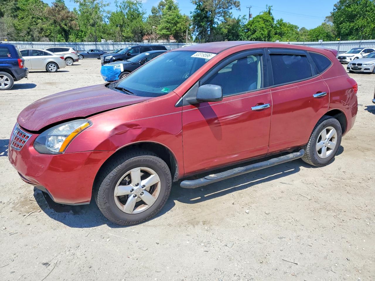 Salvage Nissan Rogue Image