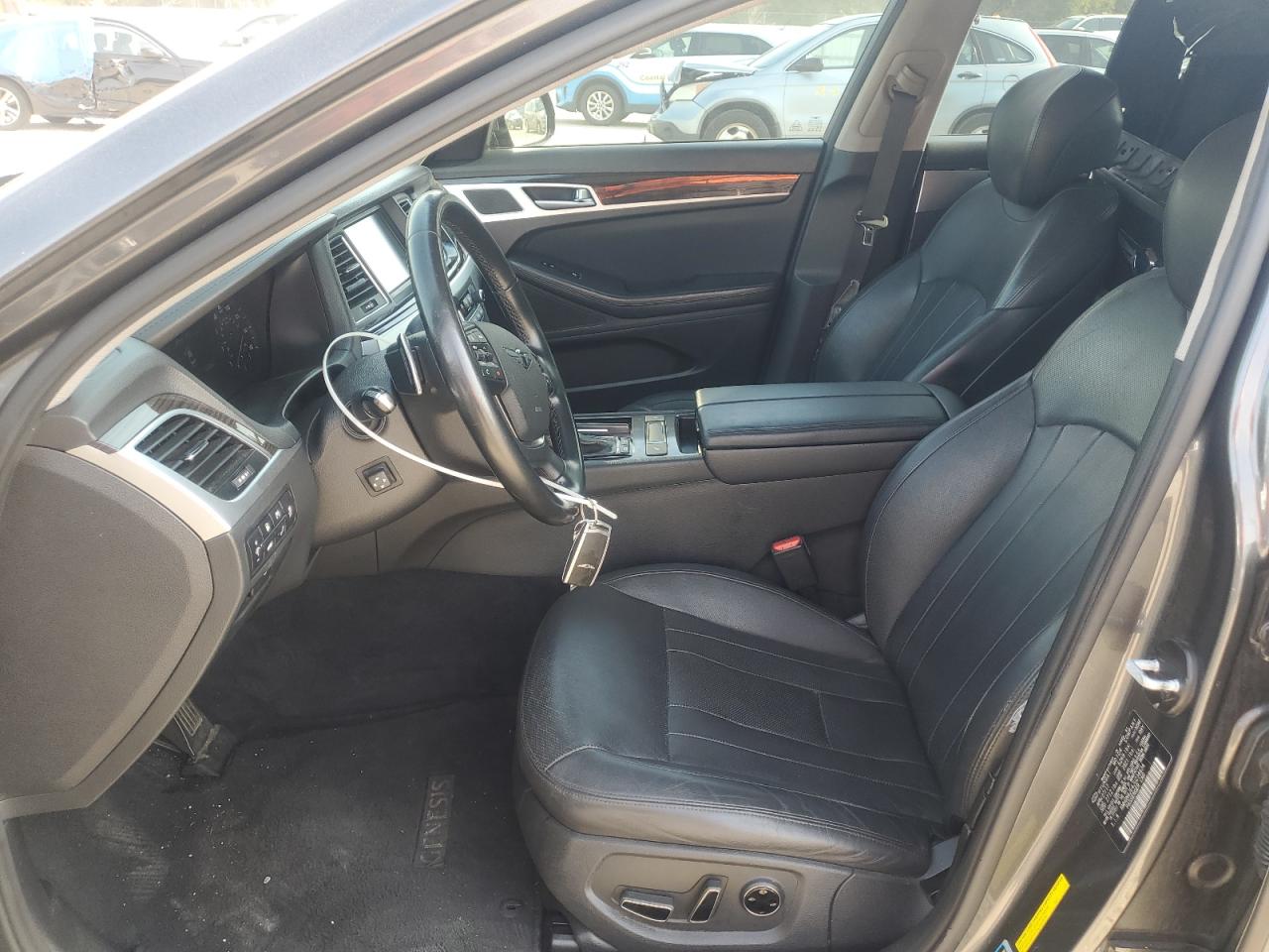 Genesis G80 Base