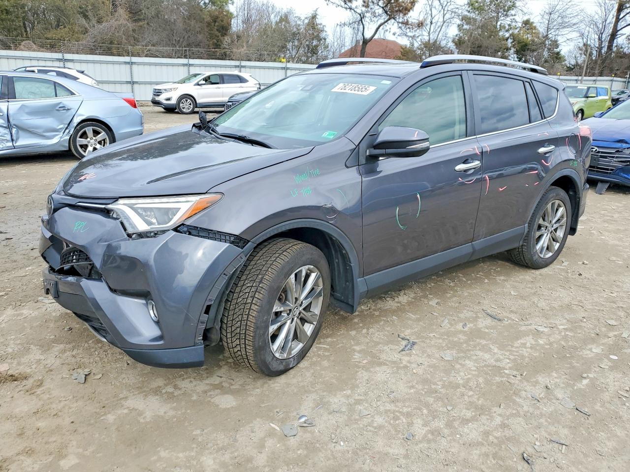 Salvage Toyota RAV4 Image