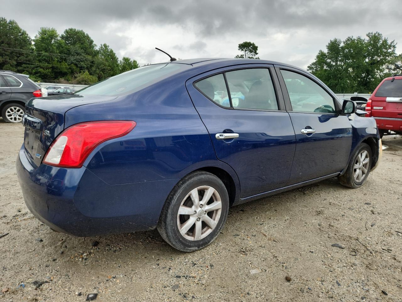 Nissan Versa