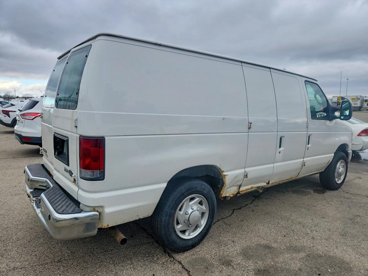 Ford Econoline E150 Van