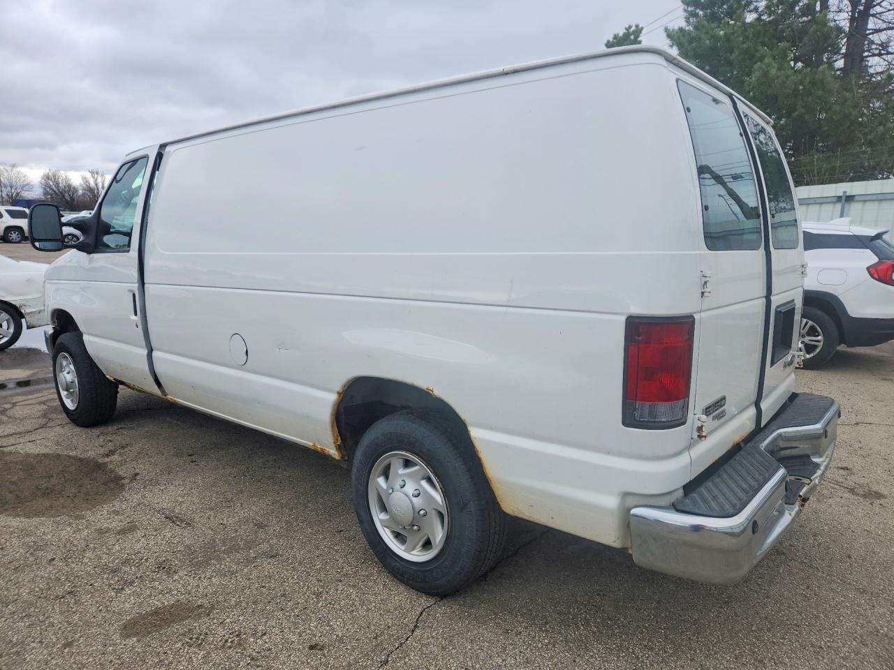 Ford Econoline E150 Van