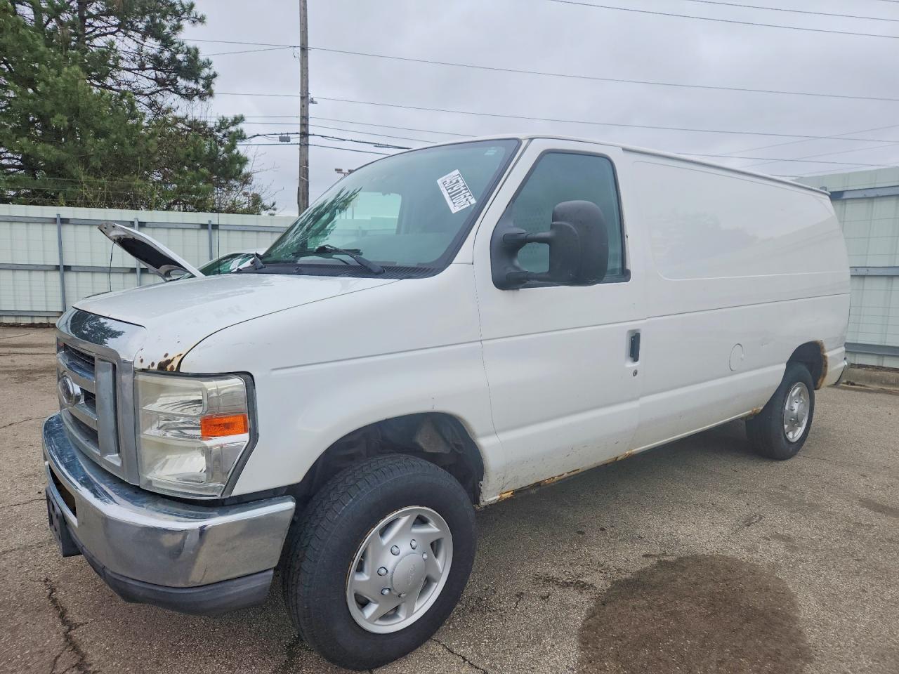 Salvage Ford Econoline Image