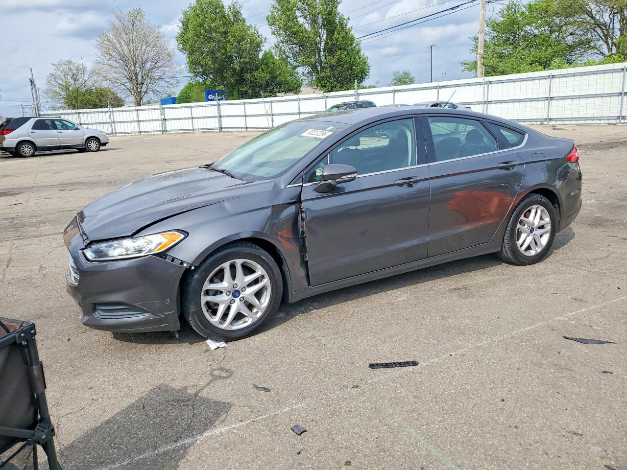 Salvage Ford Fusion Image