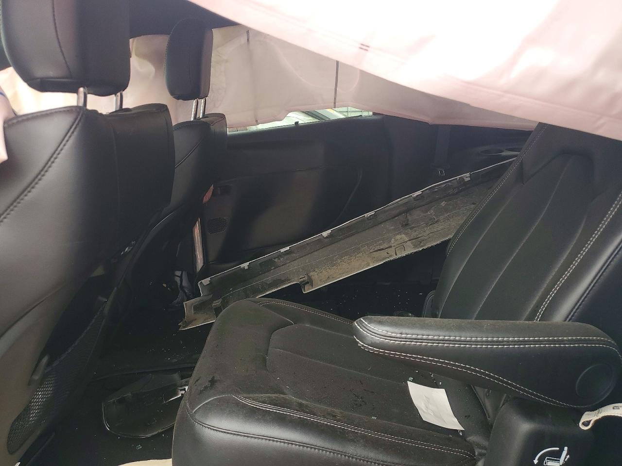Chrysler Pacifica Select