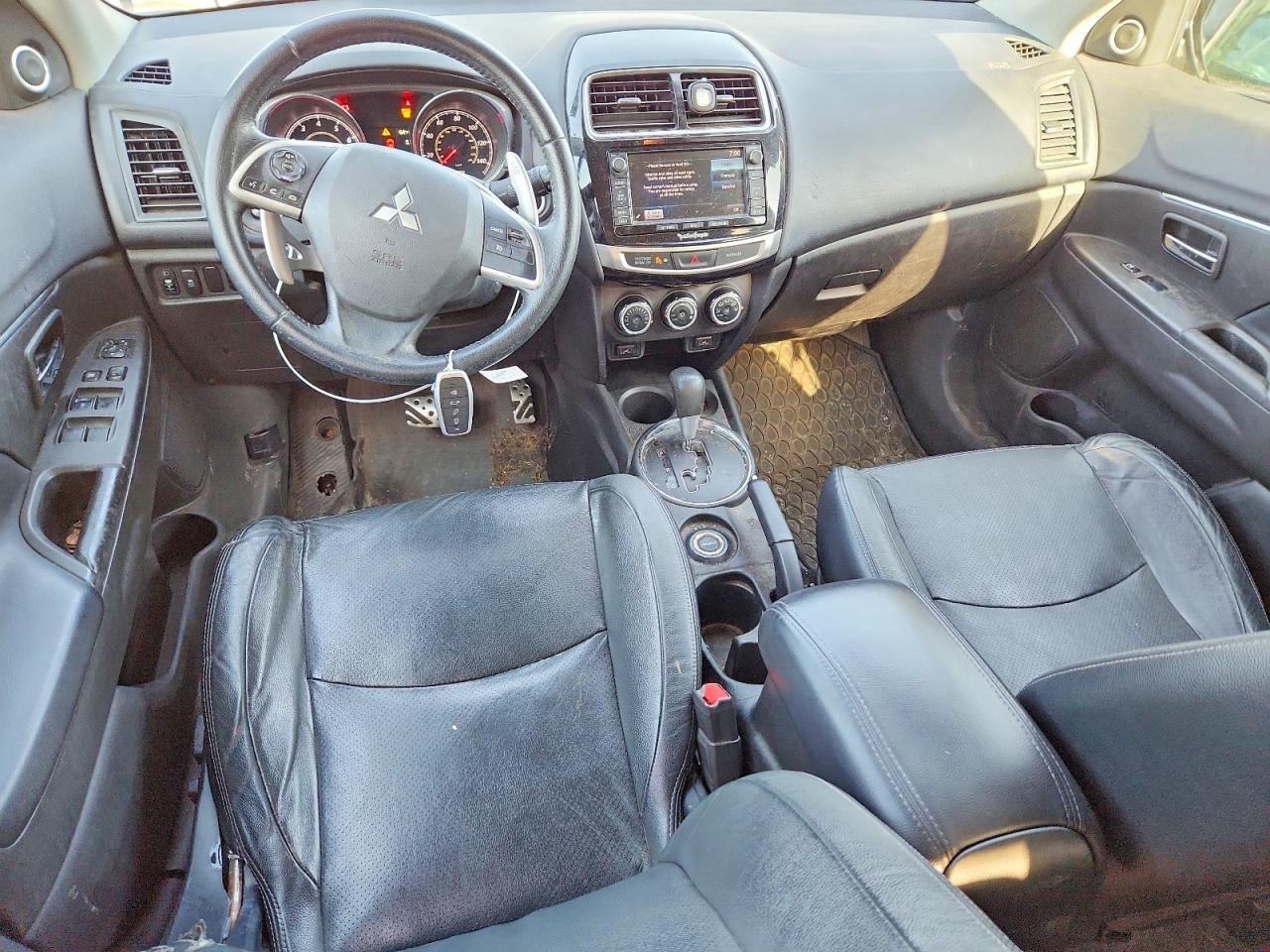 Mitsubishi Outlander Se