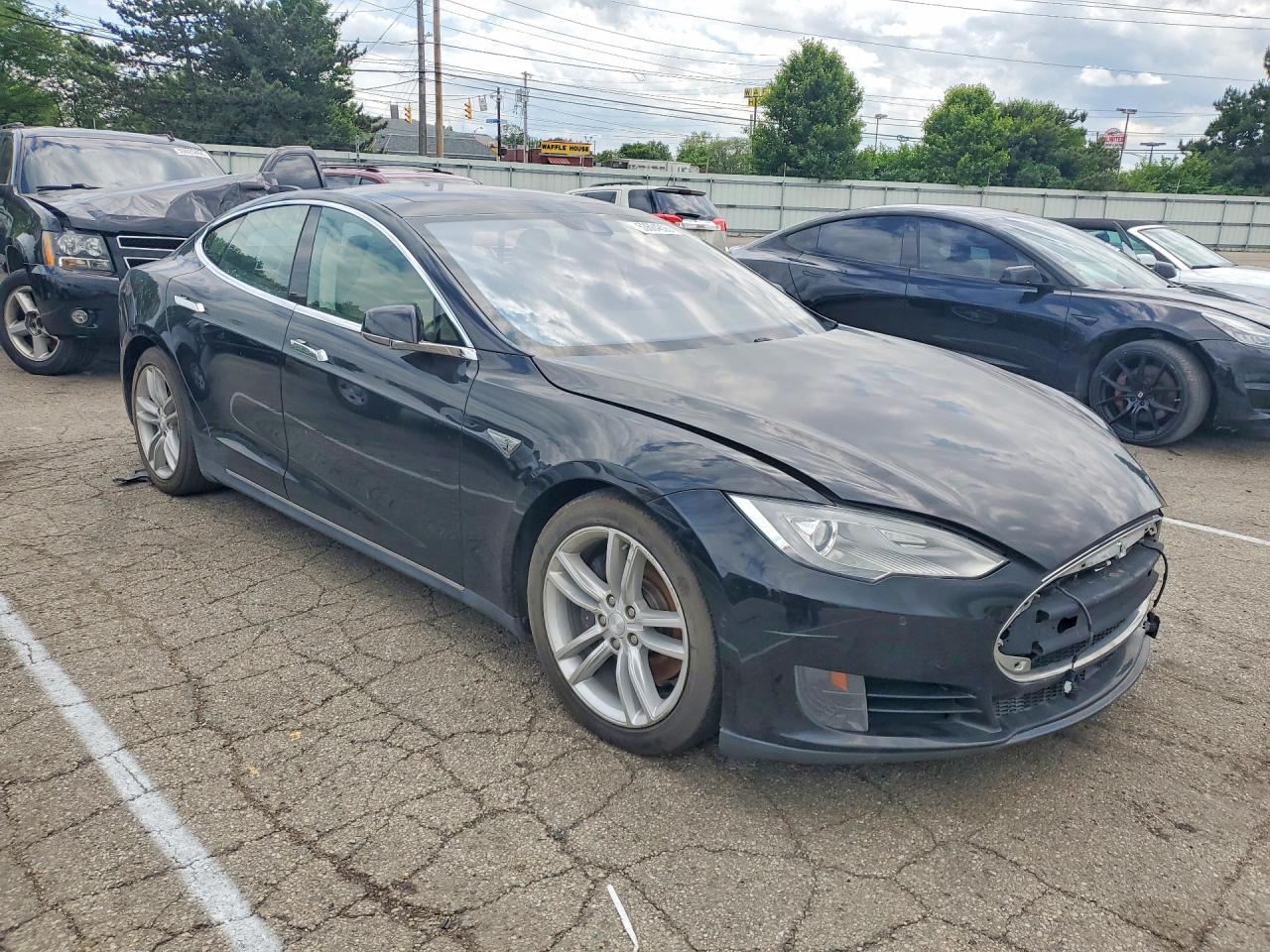 Tesla Model S 70d