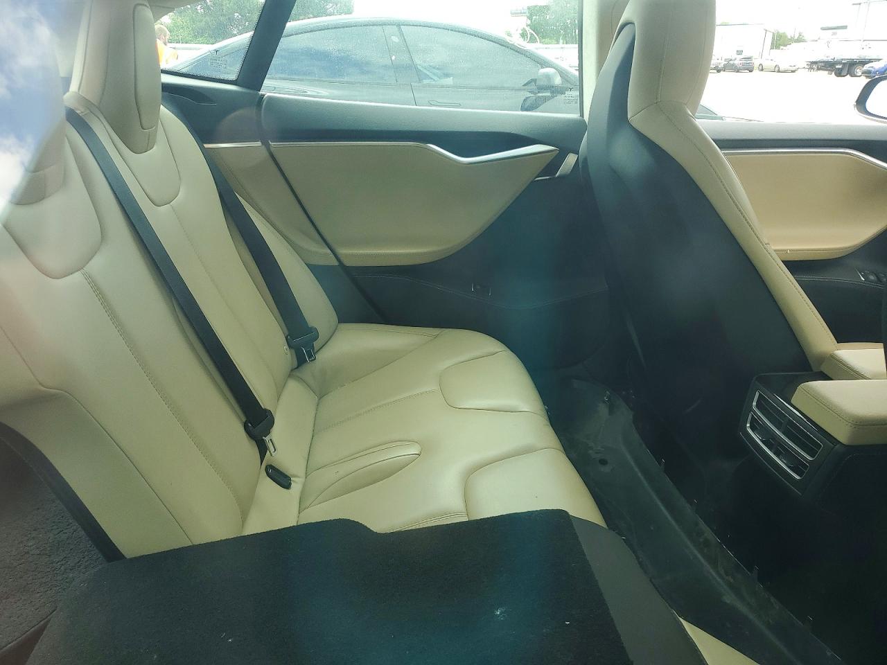 Tesla Model S 70d