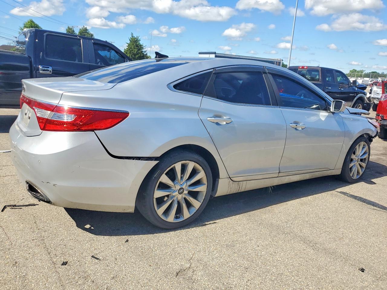 Hyundai Azera Base Base
