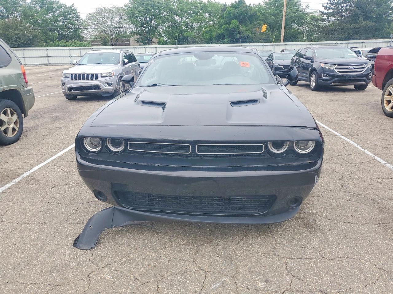 Dodge Challenger Sxt