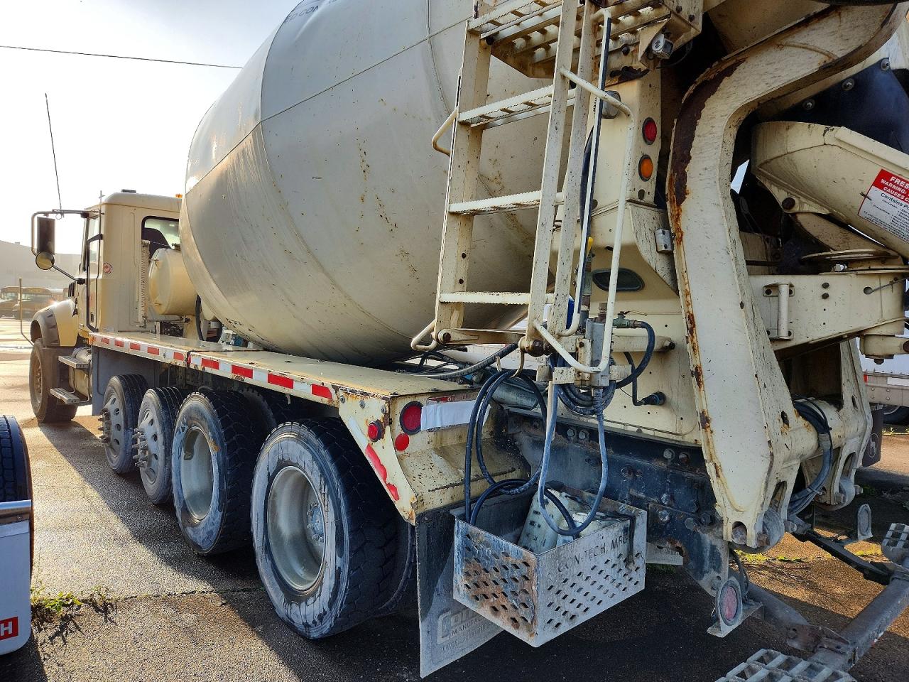 Mack Granite