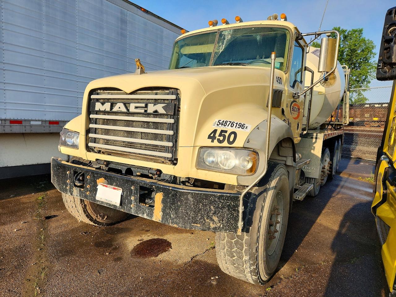 Mack Granite