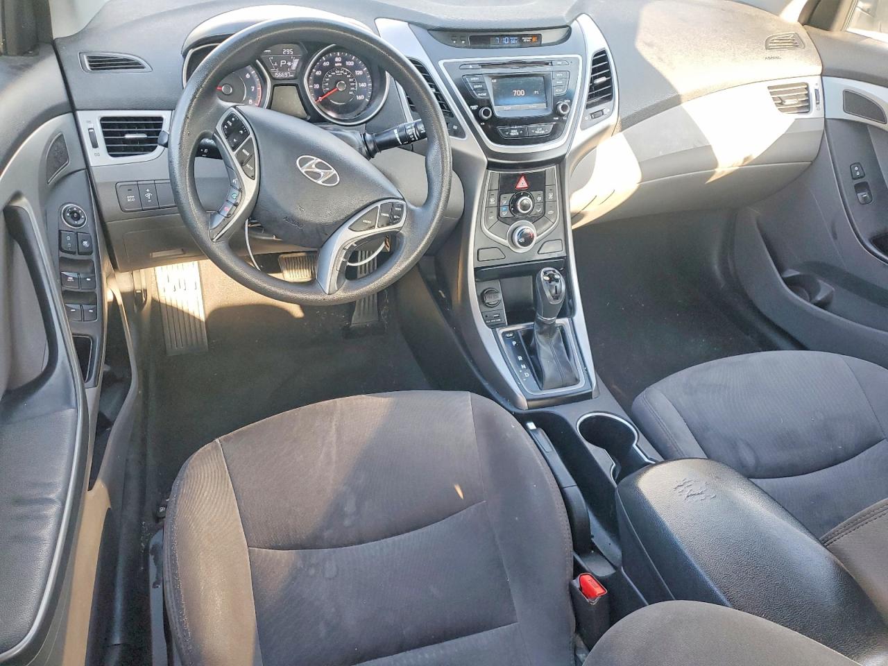 Hyundai ELANTRA Se