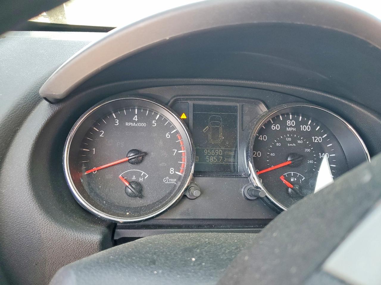 Nissan Rogue S