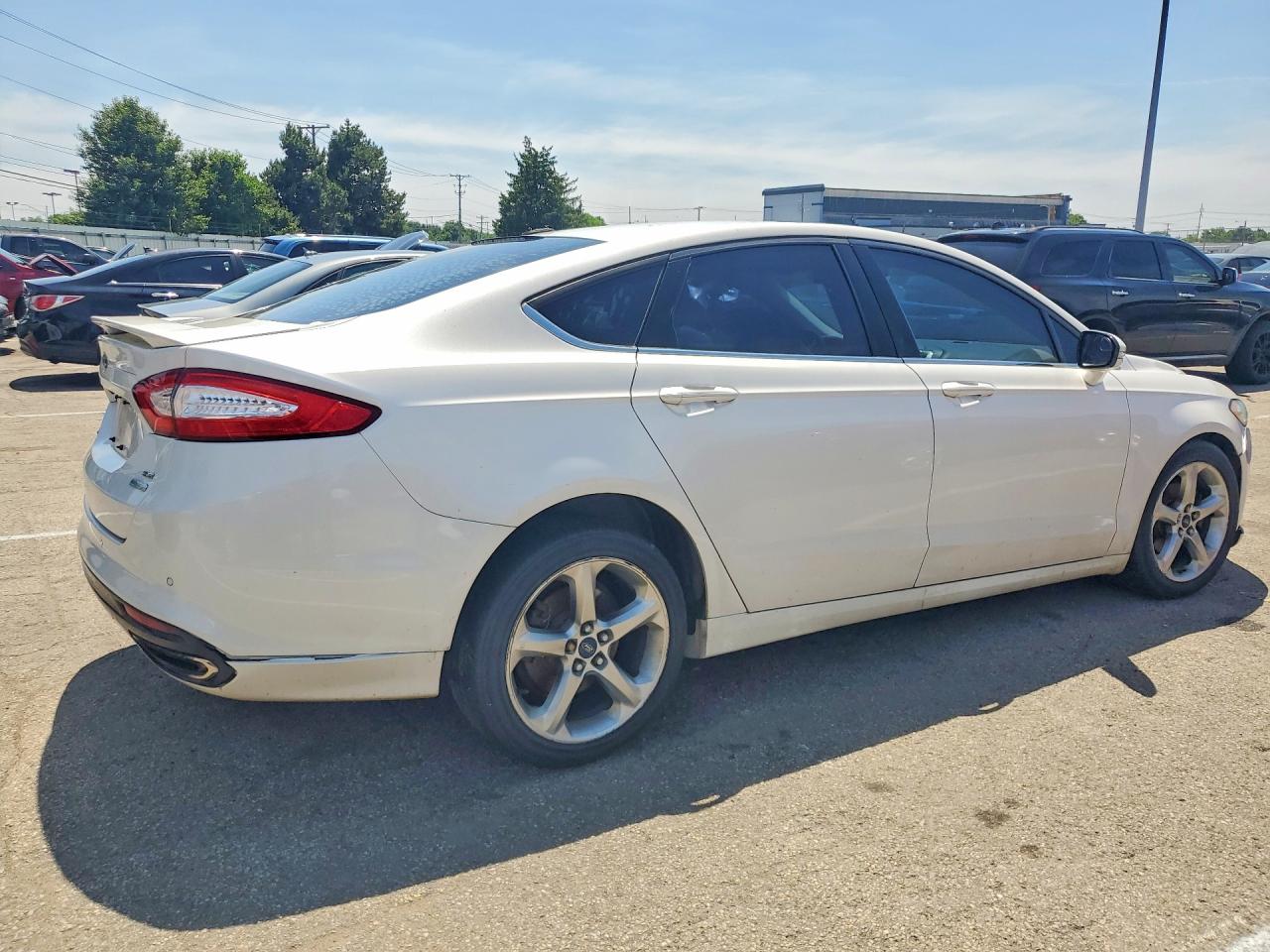 Ford Fusion Se