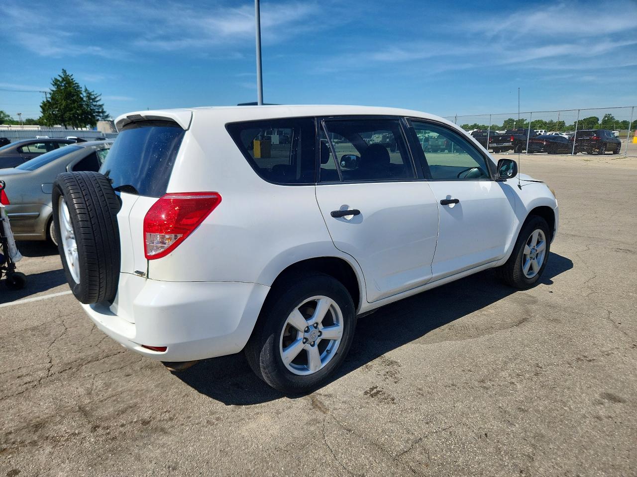 Toyota RAV4 Base