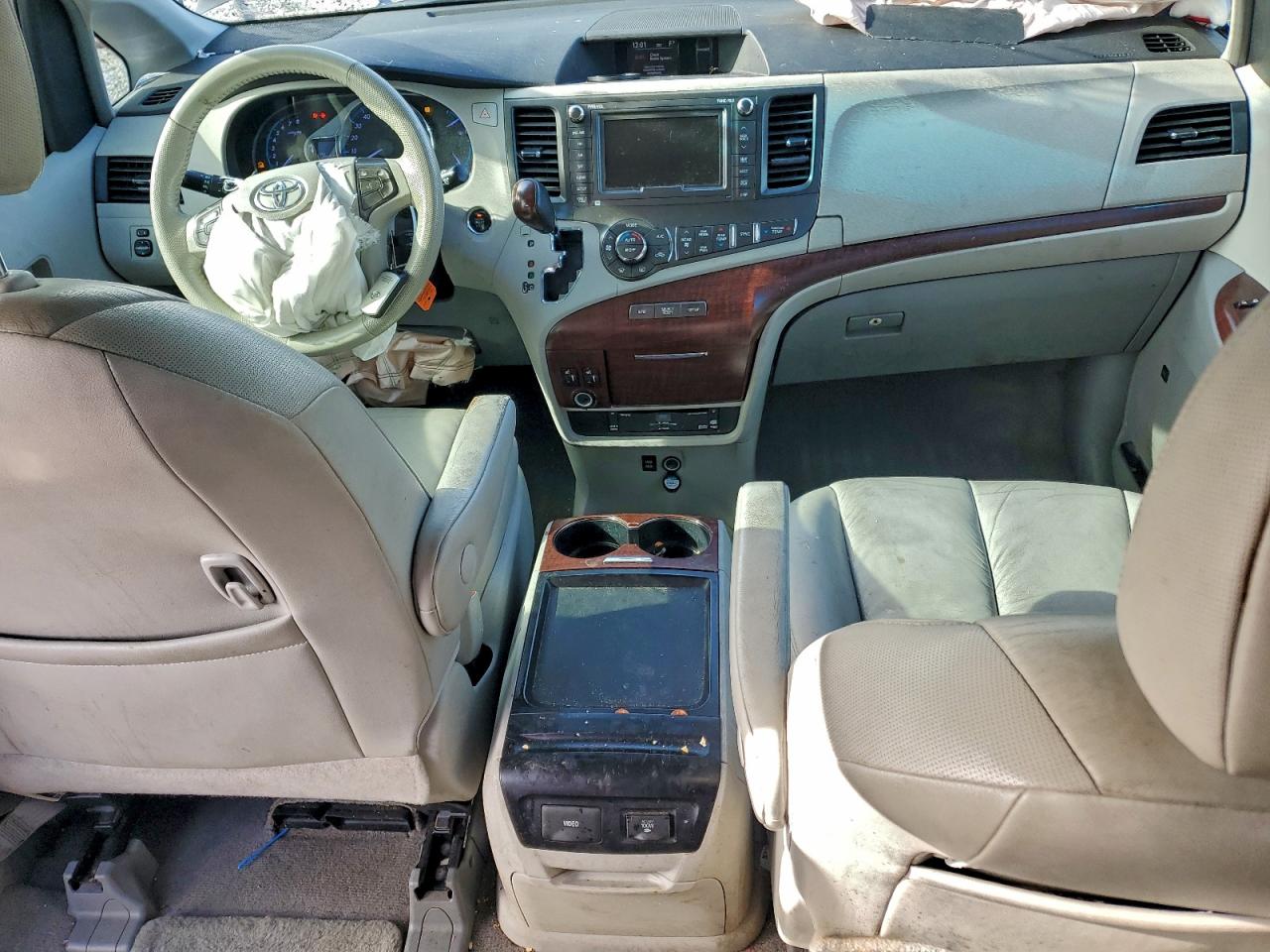 Toyota Sienna Xle