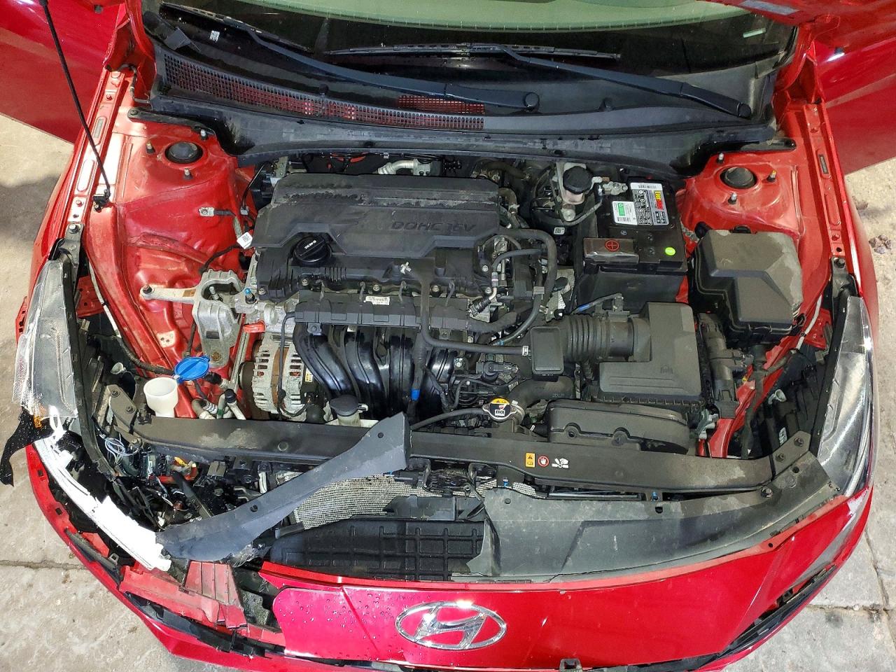 Hyundai ELANTRA Sel