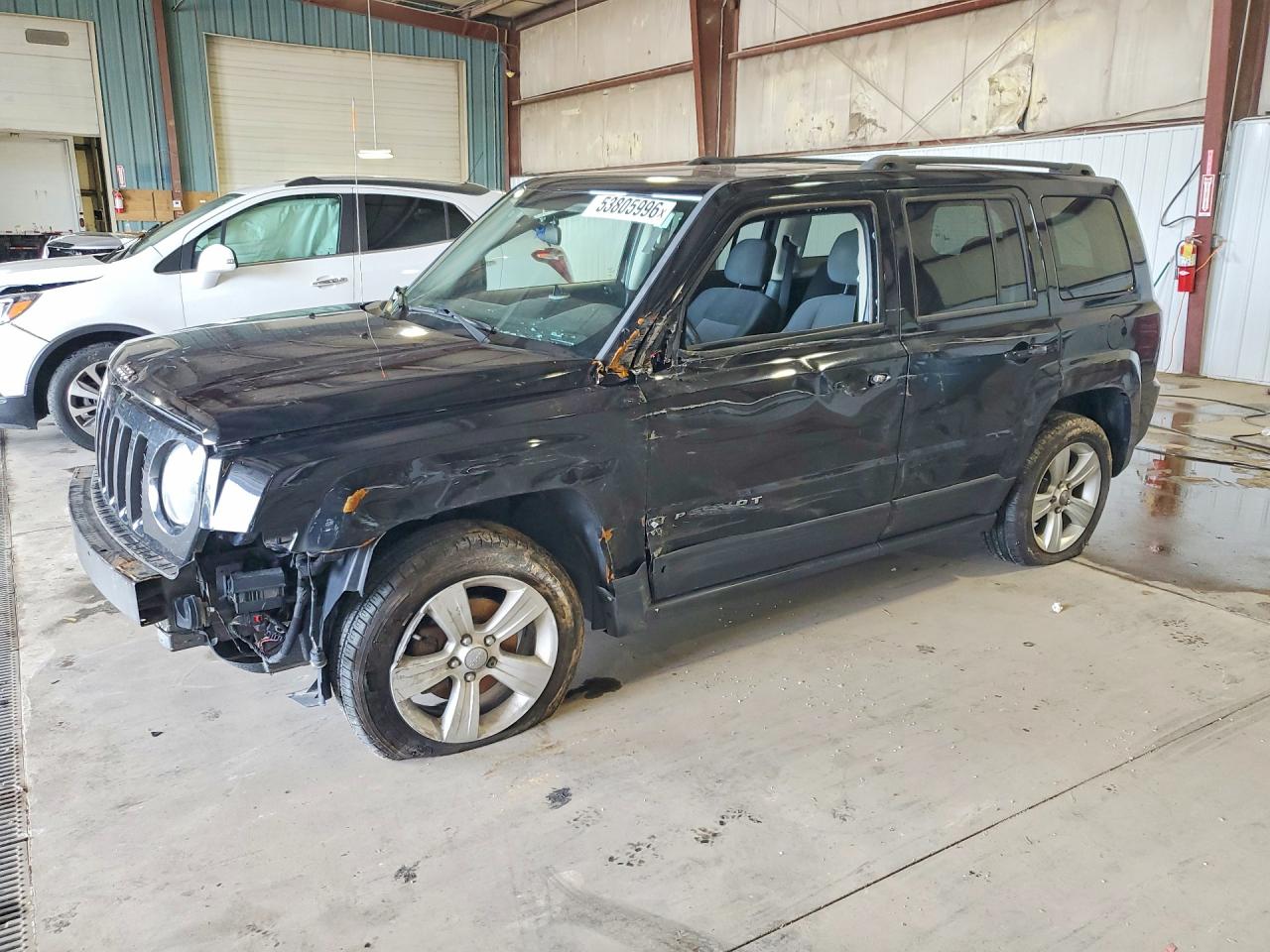 Salvage Jeep Patriot Image