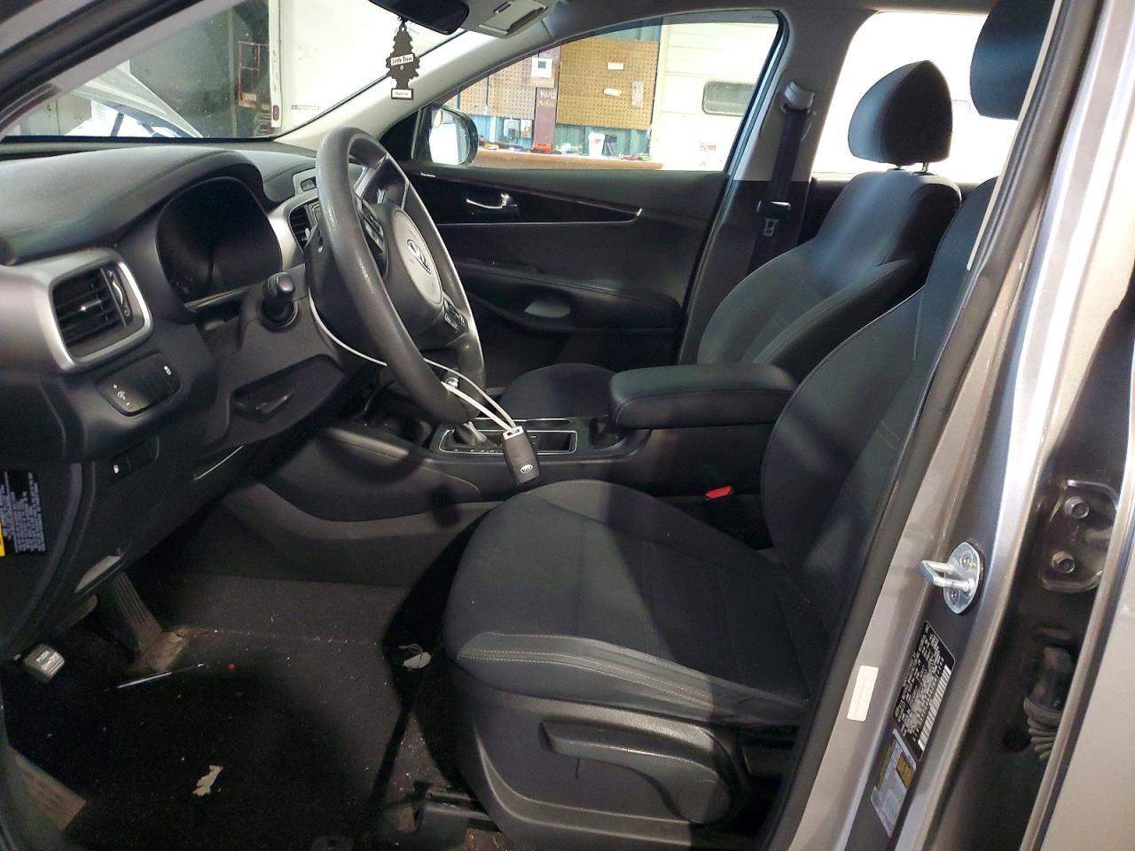 Kia Sorento L