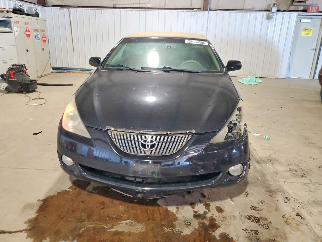 Toyota Camry Sle V6