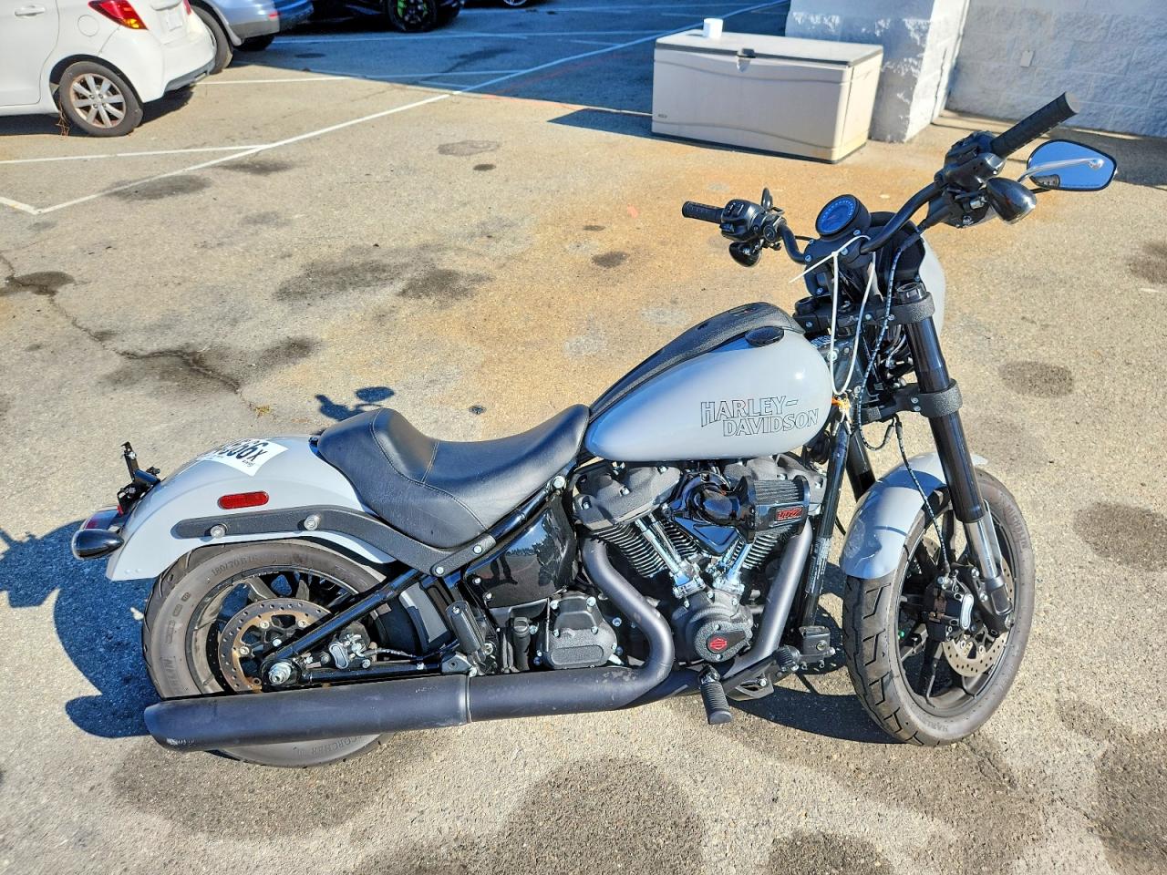 Salvage Harley-Davidson Fxlrs Image