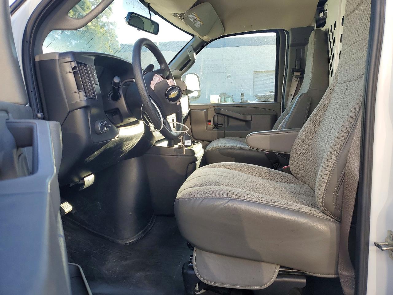 Chevrolet Express 4lt