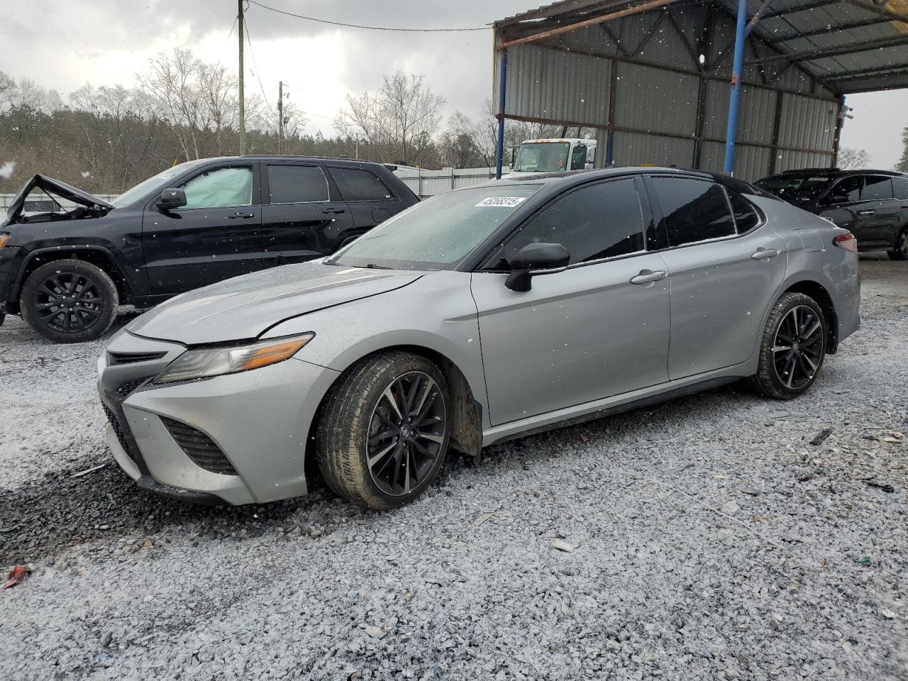 Salvage Toyota Camry Image