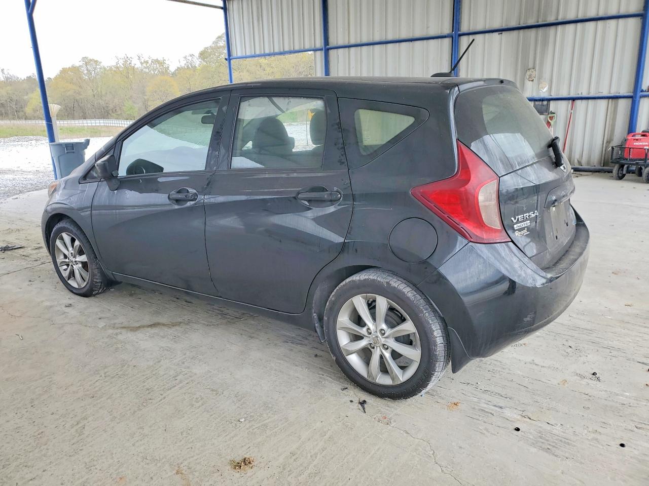 Nissan Versa S
