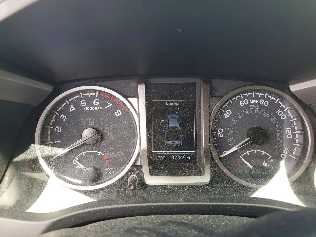 Toyota Tacoma Sr5 V6