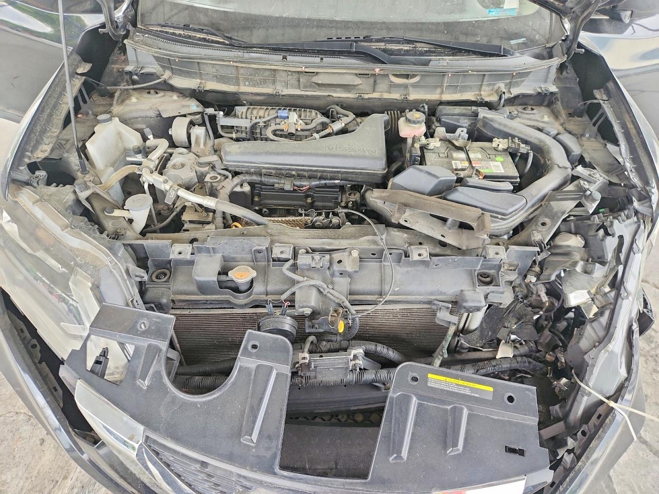 Nissan Rogue S