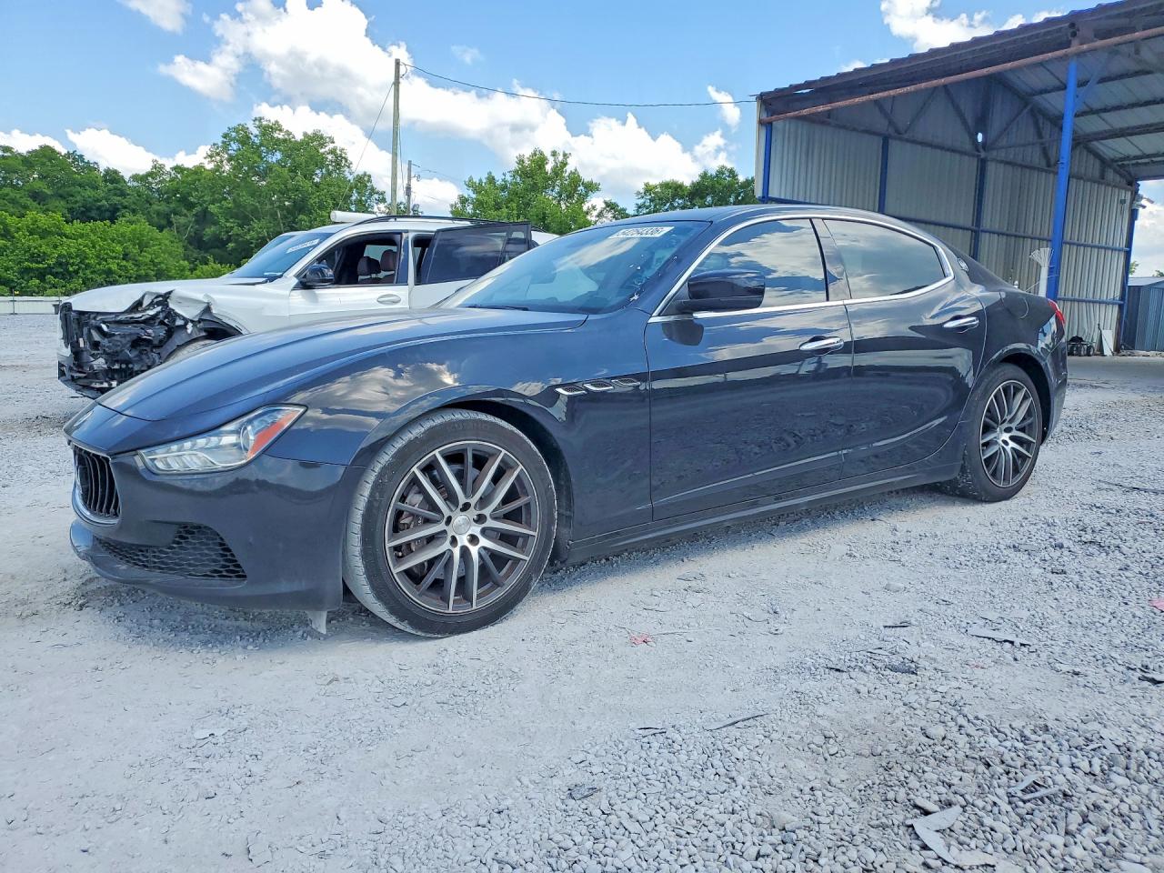 Salvage Maserati Ghibli Image