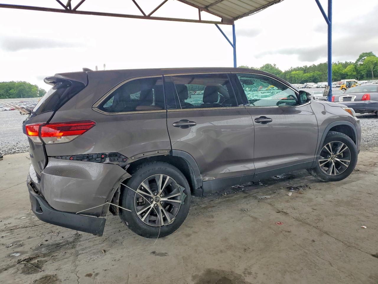 Toyota Highlander Le Plus