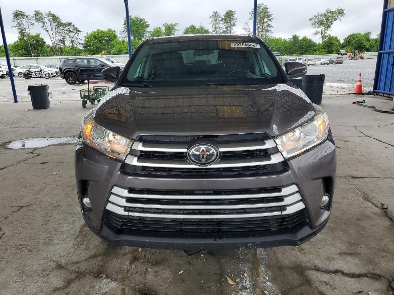 Toyota Highlander Le Plus