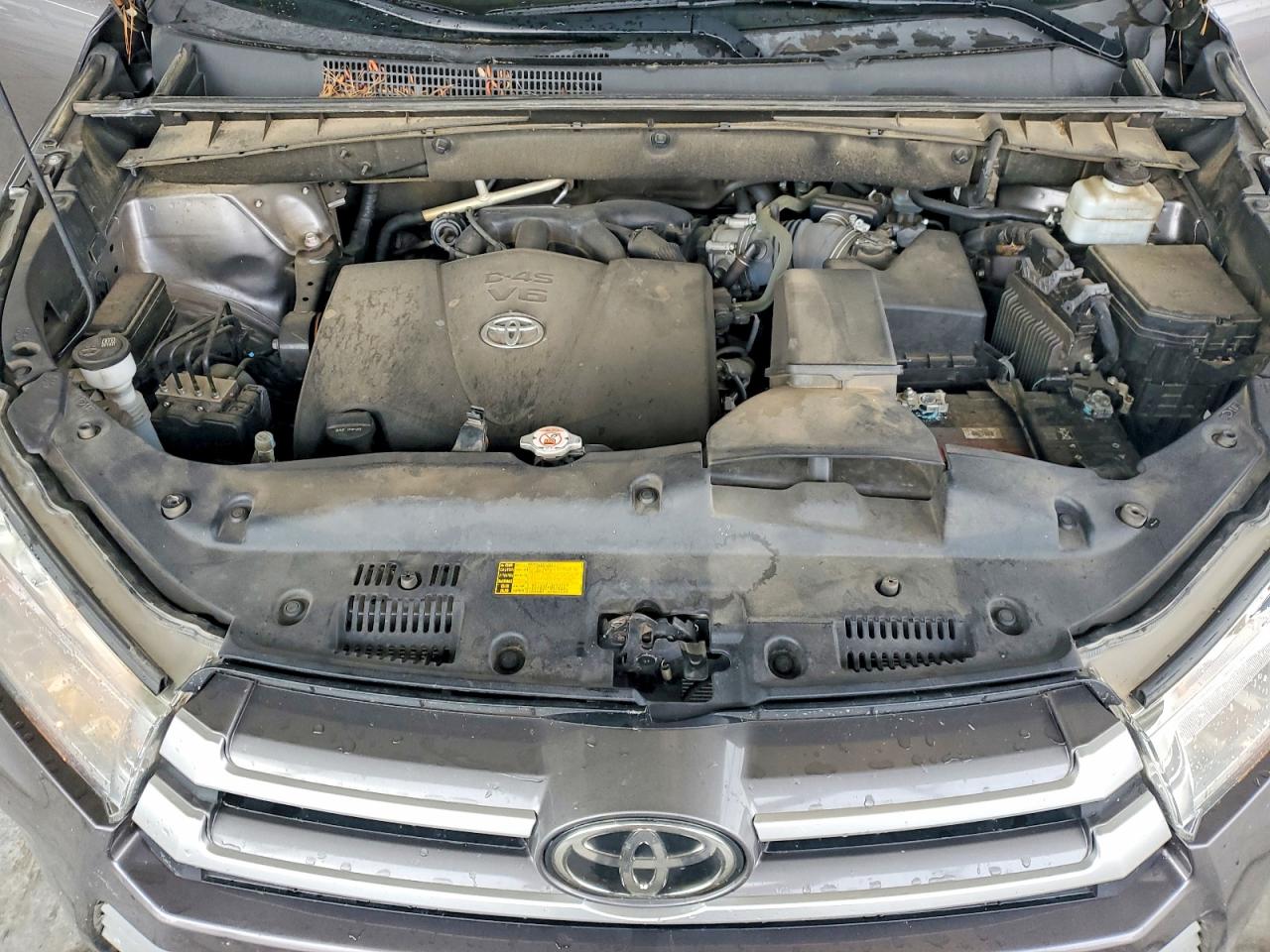 Toyota Highlander Le Plus